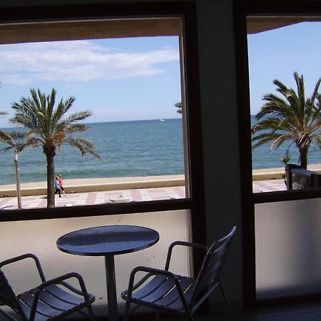 Apartaments El Sorrall Бланес Номер фото