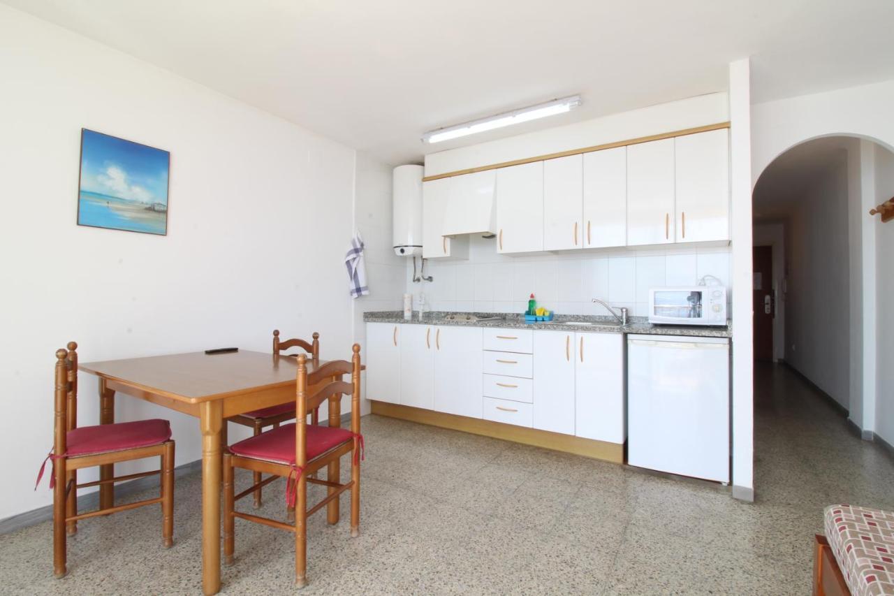 Apartaments El Sorrall Бланес Экстерьер фото